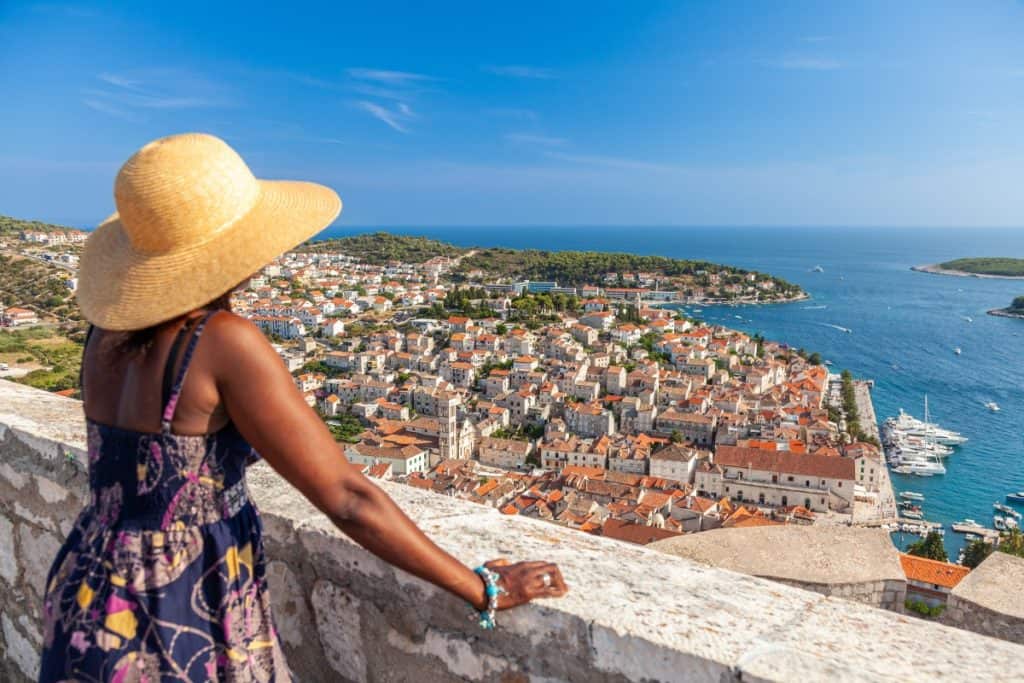 Hvar: popolna destinacija za poletno potovanje